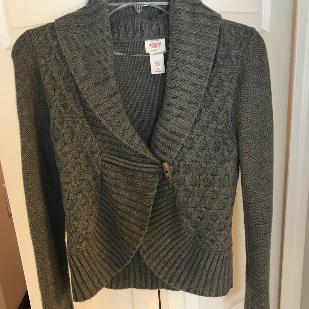 Mossimo sweater